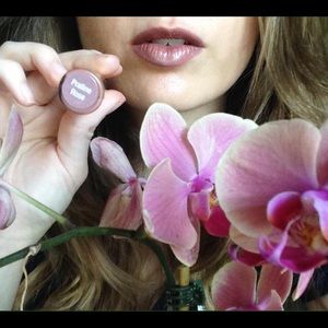 Lipsence Praline Rose ONLY 2 left in stock